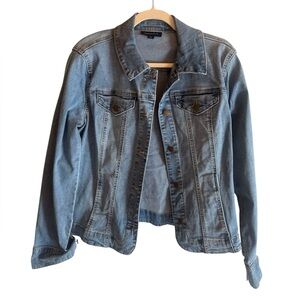 NWOT Charter Club Light Blue Jean Jacket in Size M